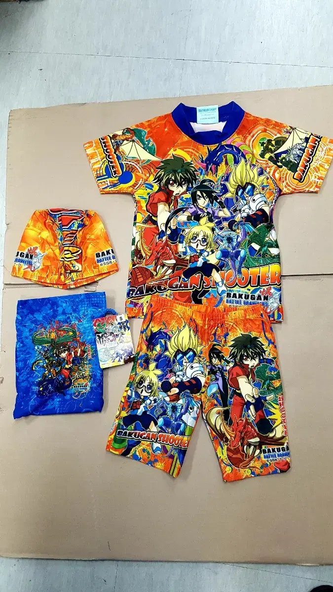 BAKUGAN SWIM WEARS 4~5 YR OLD